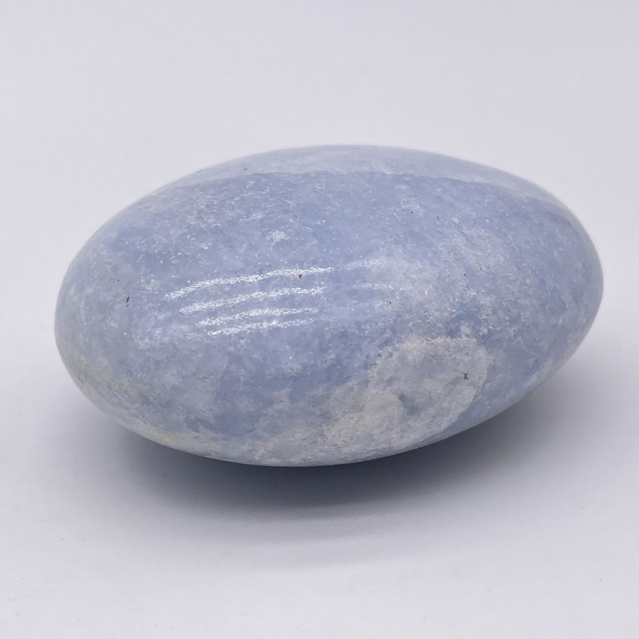 Galet en Calcite Bleue - 118g - GALCA-066