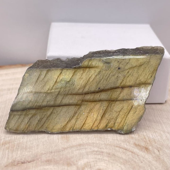 Fragment De Labradorite Poli - 22G Flfp136